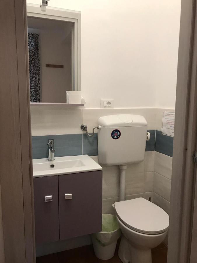 A Casa Di Lucia Bed and Breakfast Πίζα Εξωτερικό φωτογραφία