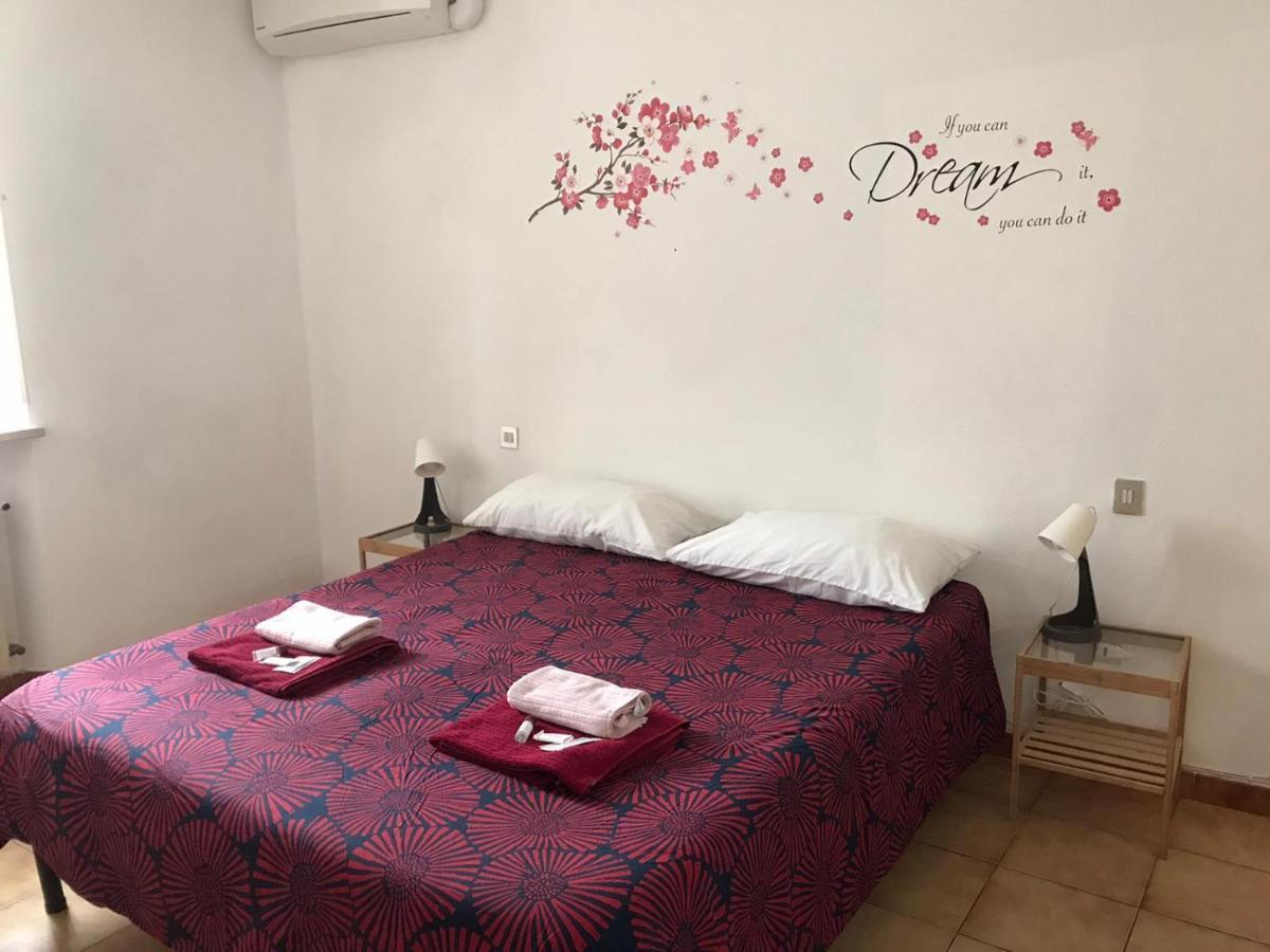 A Casa Di Lucia Bed and Breakfast Πίζα Εξωτερικό φωτογραφία