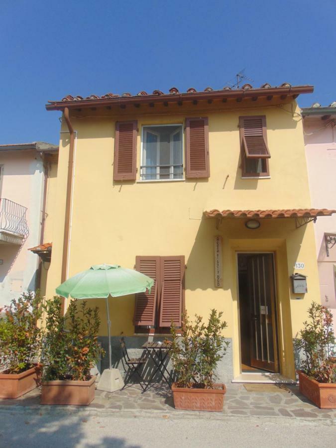 A Casa Di Lucia Bed and Breakfast Πίζα Εξωτερικό φωτογραφία